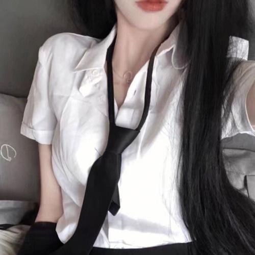 狱见妳，爱上你